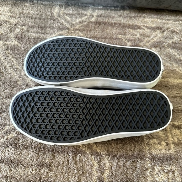 NWT Vans Era Black Pleather Sneakers With Checkered Bling Studs Rare - Picture 6 of 6